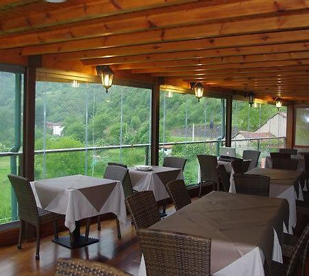 Hostal Monte Rio Hotel Trescares Exterior foto